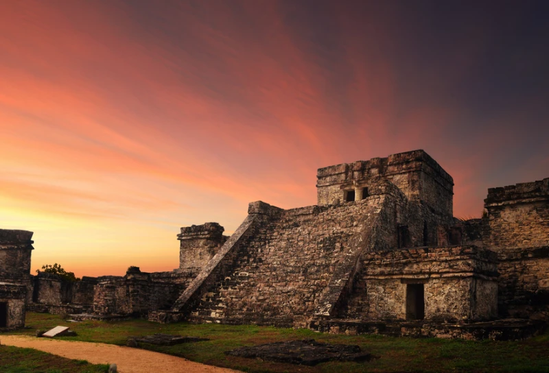 Islas de Ixchel: Serenidad y Renovación